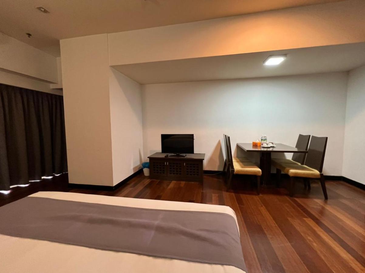Raintree Resort Suites Petaling Jaya Exterior foto