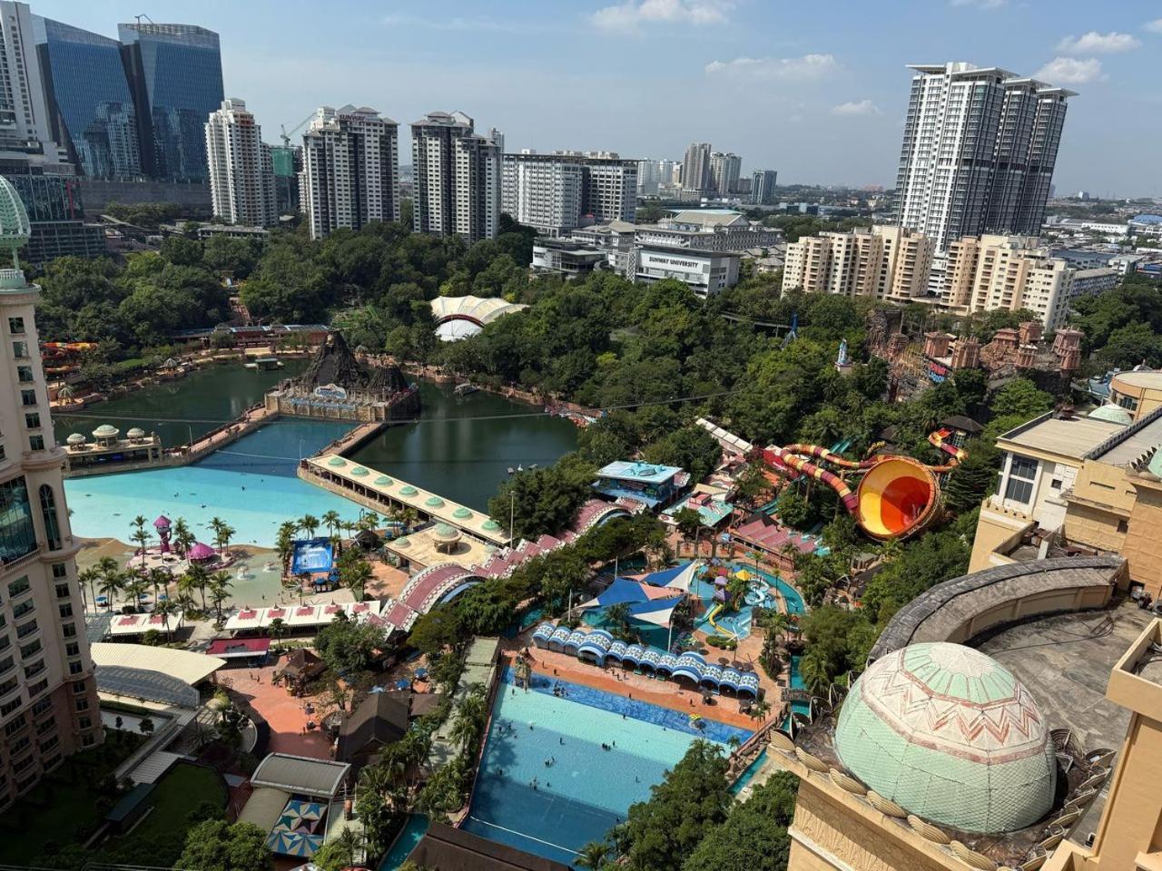 Raintree Resort Suites Petaling Jaya Exterior foto